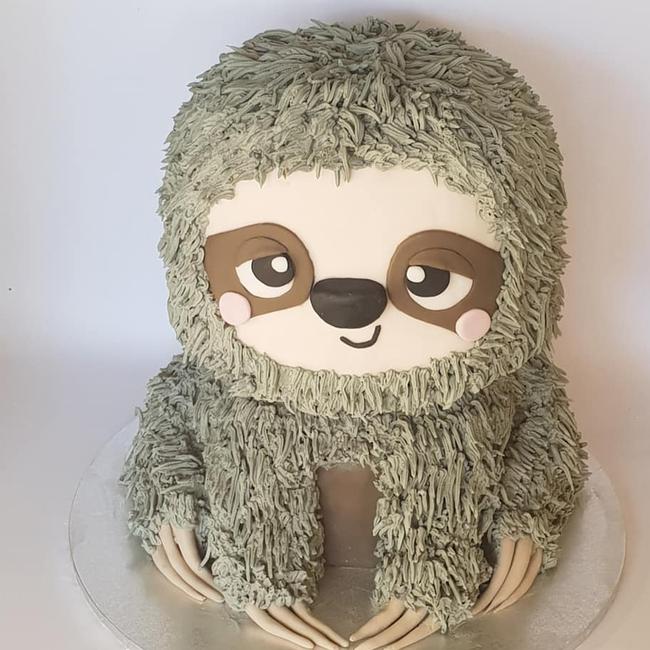 The sweetest sleepy sloth from A Splendid Cake