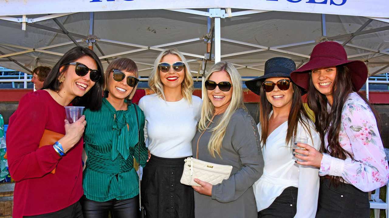 Nic Hilton, Cindy Ridge, Leteicha Ridge, Bel Ricketts, Moz Miller and Sophie Kluckhohn track-side at the rugby races 2018. Picture: Alexia Austin