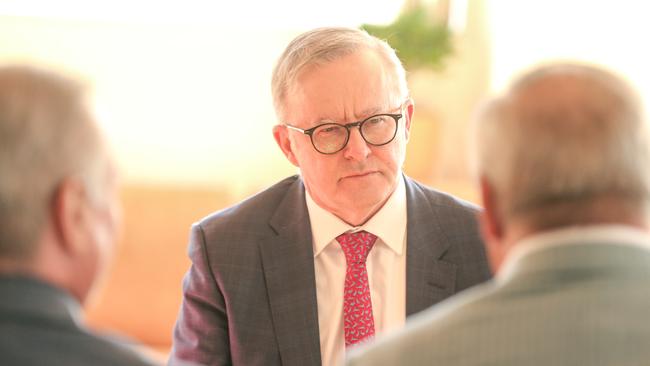 Prime Minister Anthony Albanese speaks with tourism leaders during the roundtable meeting at Burleigh. Picture: Glenn Campbell / NCA Newswire.