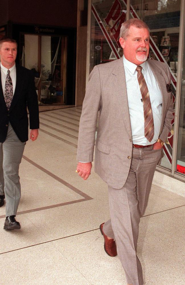 Mark (rear) and John Davidson outside the NSW Police Royal Commission in 1996.
