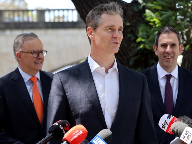 SYDNEY, AUSTRALIA - NewsWire Photos OCTOBER 28, 2022: Member for Parramatta Andrew Charlton pictured at a press conference in Parramatta.Picture: NCA NewsWire / Damian Shaw