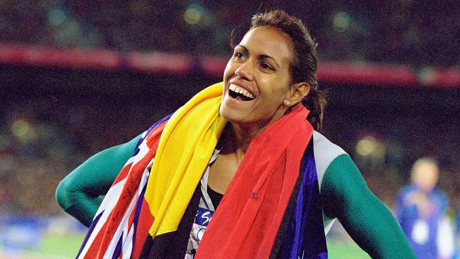 Cathy Freeman celebrates gold in the women’s 400m Final. Credit: Nick Wilson /Allsport