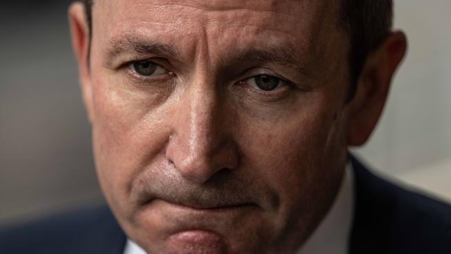 SYDNEY, AUSTRALIA - NewsWire Photos March 7, 2021: Western Australia Premier Mark McGowan speaking to media outside the Federal Court, Sydney. Picture: NCA NewsWire / James Gourley