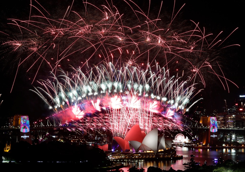 Embarrassing typo in Sydney New Year's Eve light display