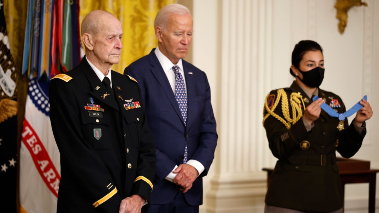 ‘Disrespectful’ Biden slammed for walking out before end of Medal of