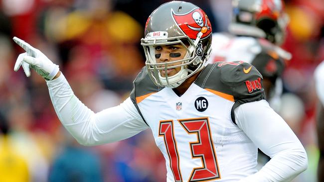 Mike Evans #13 of the Tampa Bay Buccaneers celebrates after catching a third quarter touchdown.