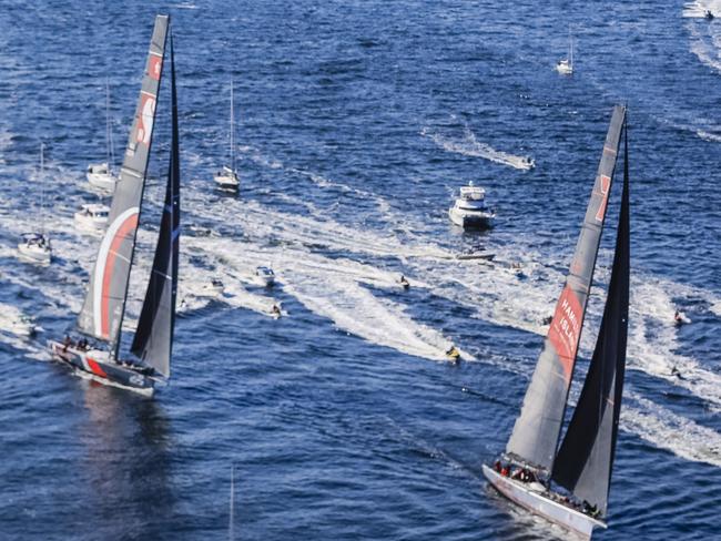 Wild Oats beat Scallywag by just 39 seconds to take out third place line honours at the Sydney to Hobart race.