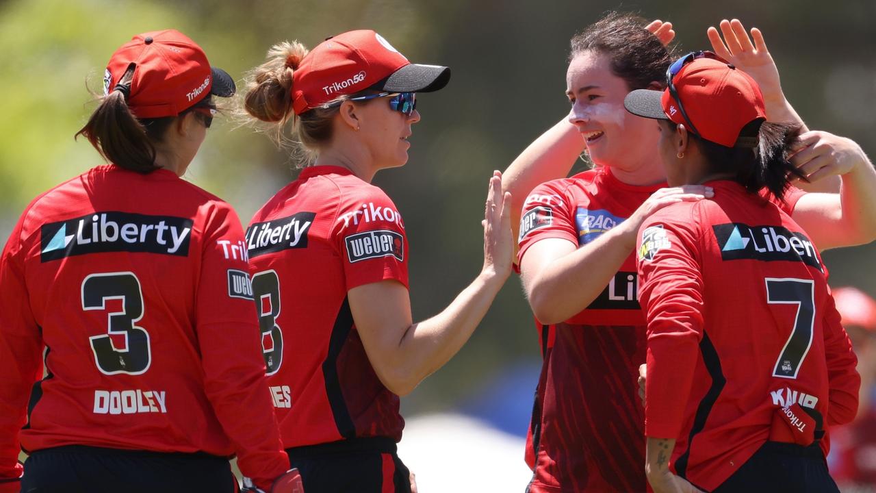 WBBL: Melbourne Renegades Record-breaking First Innings Of T20 Clash ...