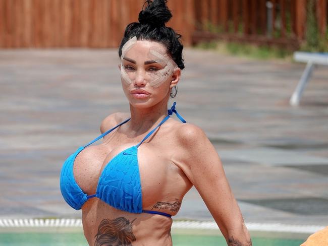 How does one shift into recovery mode after undergoing a $20,000 facelift? If you’re Katie Price, you strip down to your string bikini and lounge by the pool of a 5-star hotel in Turkey.The reality star and TV personality, 46, underwent her sixth facial surgery in August and later took to Instagram to detail her recovery.“My natural hair growing, My eyelashes. Natural face healing well,” she captioned a selfie.Price might have been feeling good about it all - but according to TripAdvisor, other hotel guests weren’t as thrilled to be sharing a pool with her during her recovery phase.“Who wants to relax and dine at a hotel looking at someone with blood all over their face, staples holding their scalp on and incisions weeping with pus,” a fellow guest wrote on the hotel review website.Picture: Backgrid