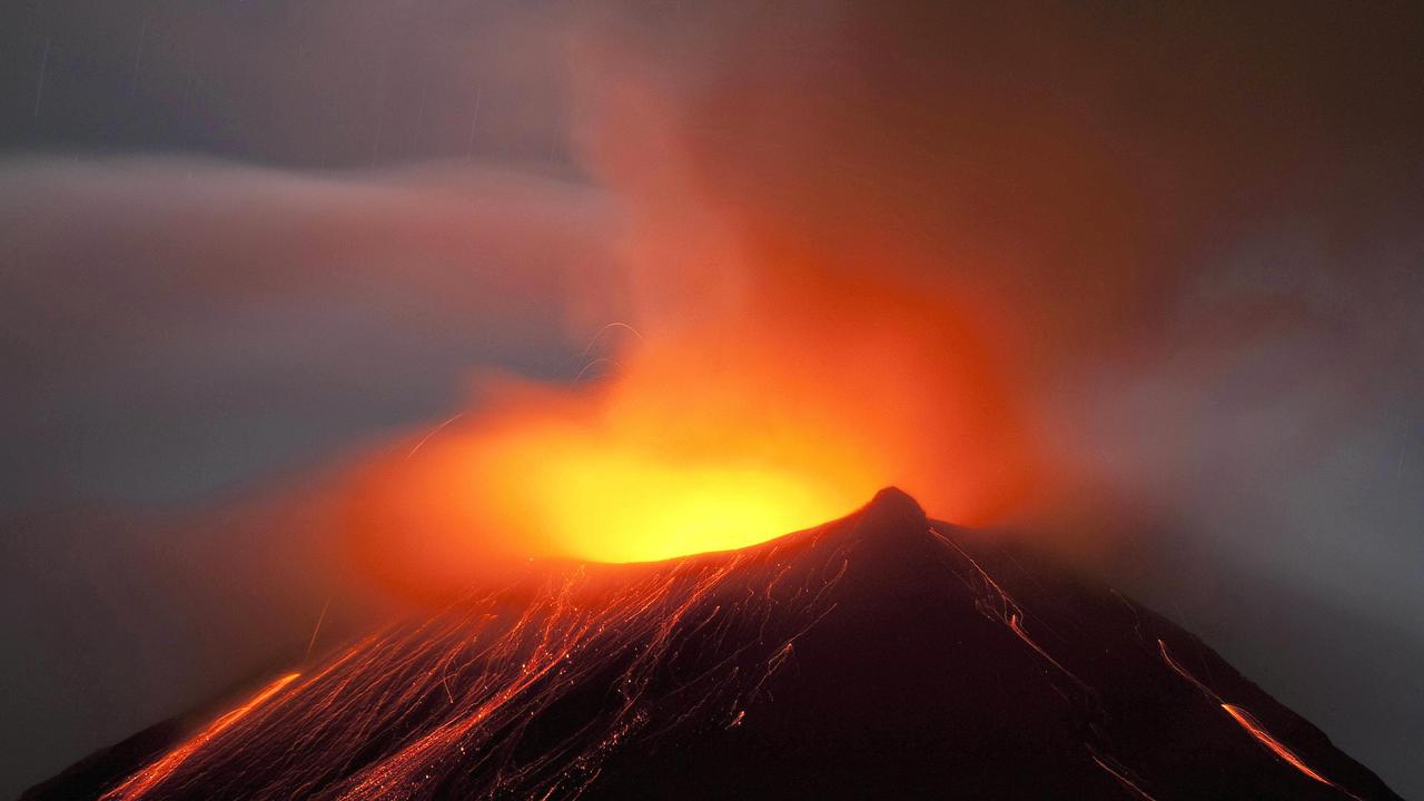 Tungurahua volcano: Ecuador’s ‘Throat of Fire’ could collapse | news ...