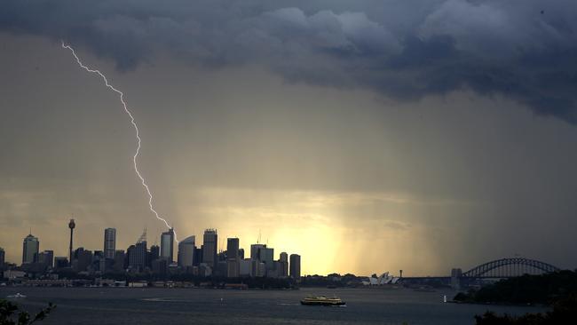 Sydney Weather: Third Wave Of Torrential Storms In Eight Days | Daily ...