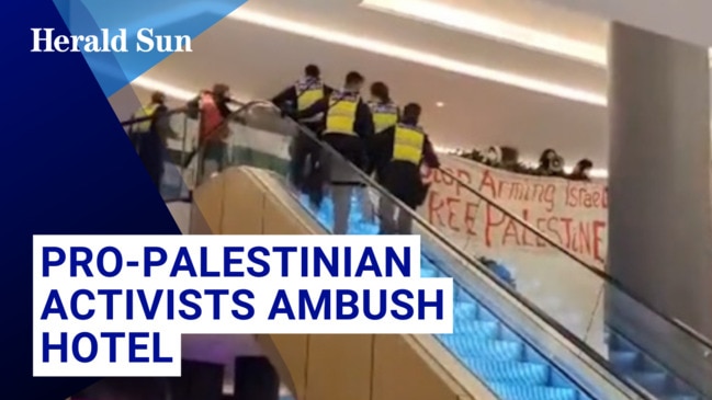 Protesters ambush families of Israeli hostages at Melb hotel