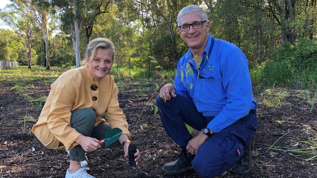 Mayor Karen Williams with Council Conservation Support Officer Dominic Newland. Picture: Redland City Council