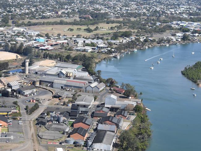 AERIAL PHOTOS: Bundaberg Region East Bundaberg Distillery Burnett River.