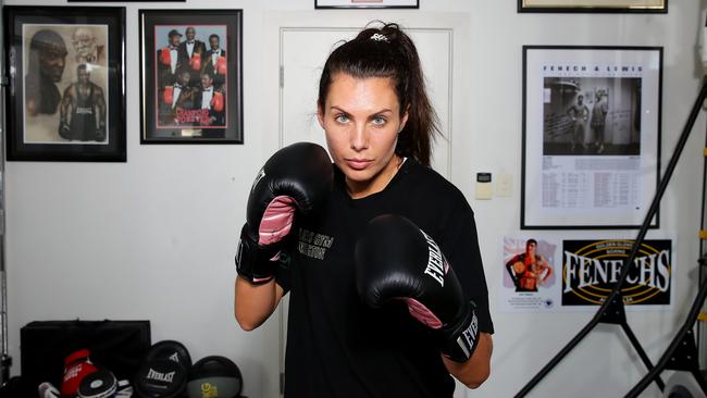 Boxer Kate McLaren is being coached by Australian boxing legend Jeff Fenech. Picture: Toby Zerna.