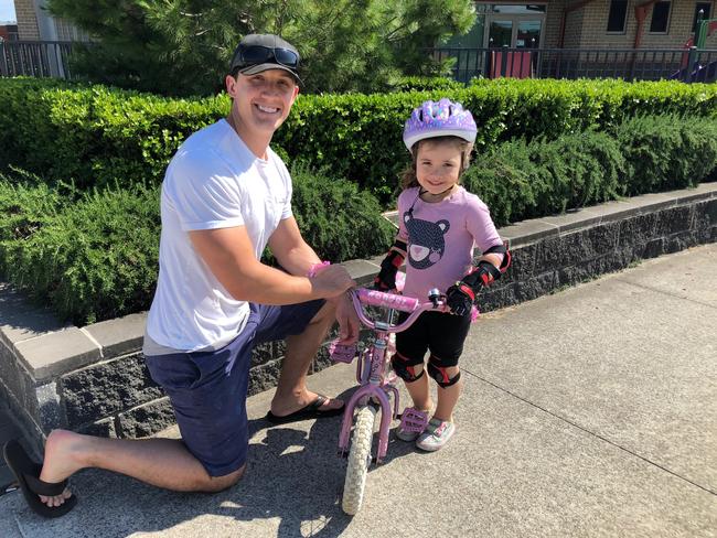 John Gonska was out teaching daughter Tiffany, 4, how to ride a bike today in Kellyville. Following her first fall she said ‘I’m okay’. Taken by journalist Gary Hamilton-Irvine. #rousehilltimes