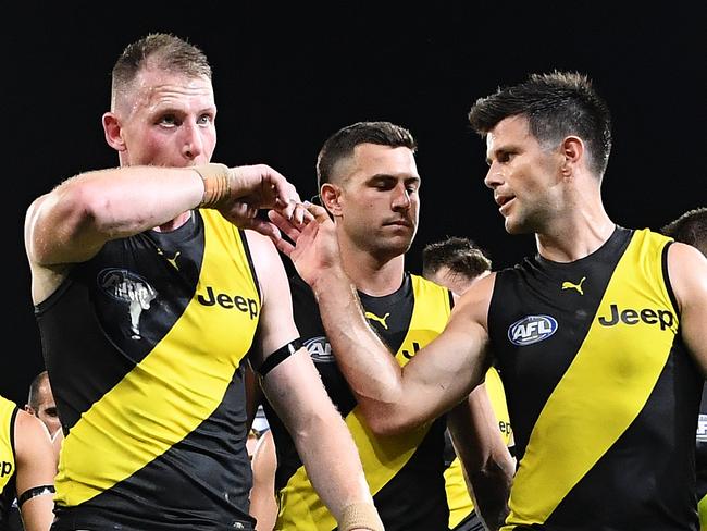 BRISBANE, AUSTRALIA - OCTOBER 02: The Tigers walk off after they were defeated by the Lions during the AFL Second Qualifying Final match between the Brisbane Lions and the Richmond Tigers at The Gabba on October 02, 2020 in Brisbane, Australia. (Photo by Quinn Rooney/Getty Images)