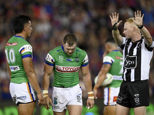 Refs can handle sin binnings on their own. Picture: NRL Photos