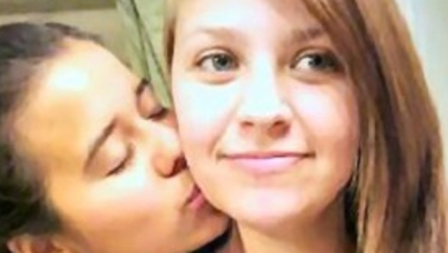 Lesbian Mary Kristene Chapa Who Was Shot In Head Sues For 660m For