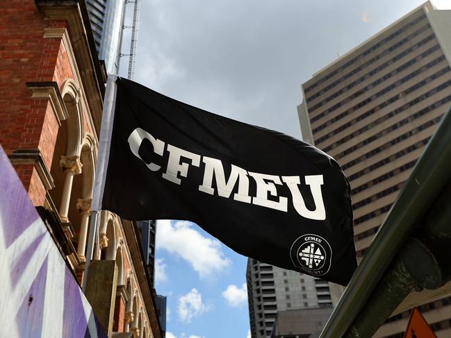 Feds take sting out of CFMEU’s threats of war