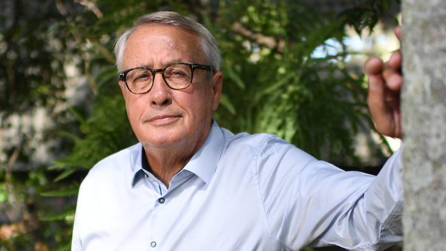 BRISBANE, AUSTRALIA - NewsWire Photos - January 19, 2022.Former Federal Treasurer and Cbus Super Chairman Wayne Swan poses for photos at his home in Brisbane.Picture: NCA NewsWire / Dan Peled