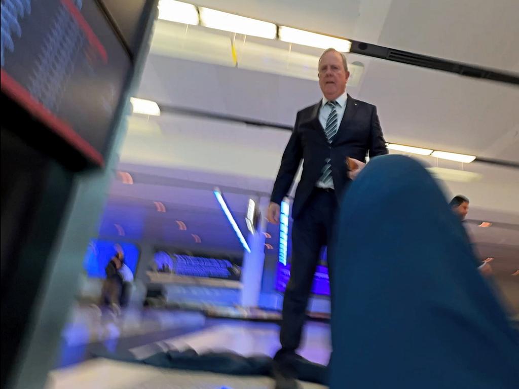 The moment Peter Costello clashed with a reporter at Canberra Airport. Picture: Liam Mendes