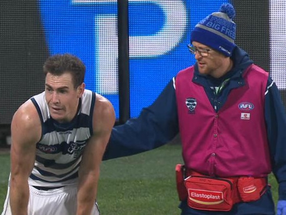 Should Jeremy Cameron have been forced to come from the ground for a HIA? Picture: Fox Footy