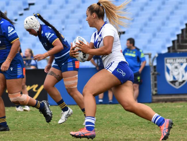 Audrey Nadaya-Harb was a force on the wing for Canterbury. Picture: Sean Teuma