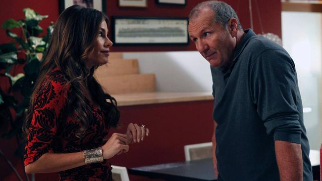 Ed O'Neill and Sofia Vergara in a scene from Modern Family.