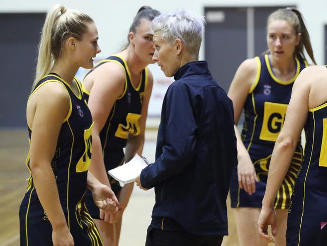 Hawks coach talking with players in the VNL (Championship Division Netball)-VNL . Wednesday, May 2. 2018. Picture: David Crosling