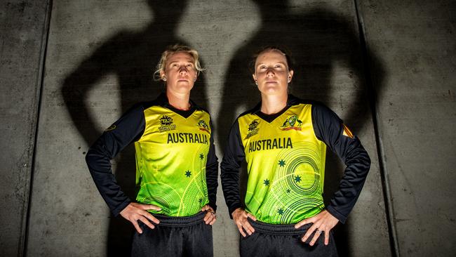 Alyssa Healy and Delissa Kimmince at the MCG ahead of Sundays ICC Women's T20 World Cup 2020 final against India. Picture: Mark Stewart