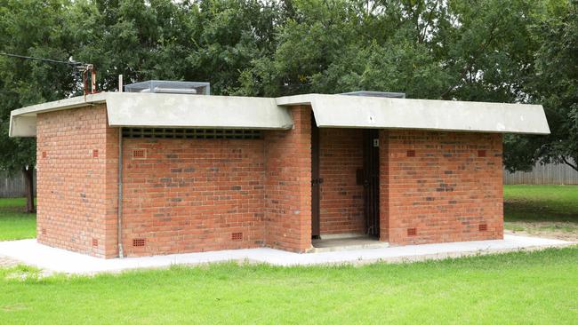 The court heard Ross caused damage to a Caloundra toilet block. Pictured is a generic toilet block.