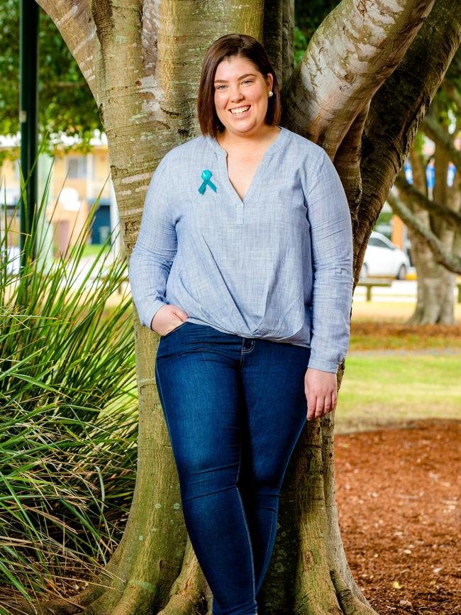 21-year-old Jess Best of Chermside is the face of Cancer Council Queensland 'Relay For Life', (AAP Image/Richard Walker)