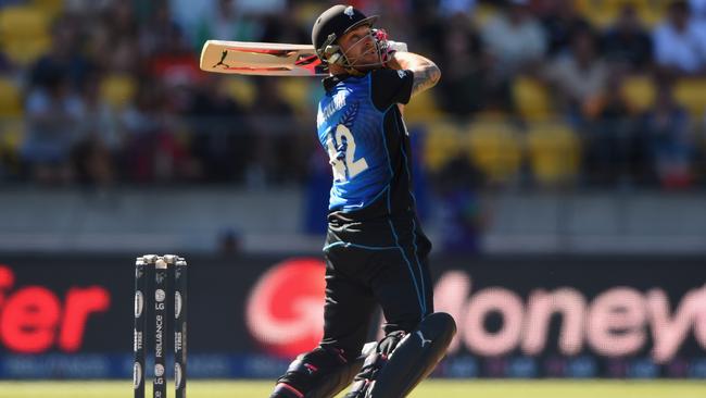 WELLINGTON, NEW ZEALAND - FEBRUARY 20: Brendon McCullum of New Zealand plays a shot during the 2015 ICC Cricket World Cup match between England and New Zealand at Wellington Regional Stadium on February 20, 2015 in Wellington, New Zealand. (Photo by Shaun Botterill/Getty Images)