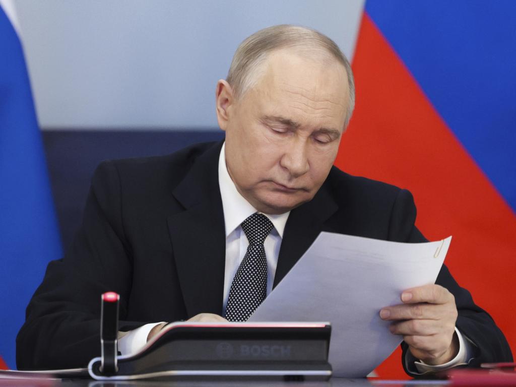 Reports Russia had been pushing Indonesia to let them base long range aircraft on one of their islands sparked a brawl between the government and opposition on foreign policy. Picture: AP