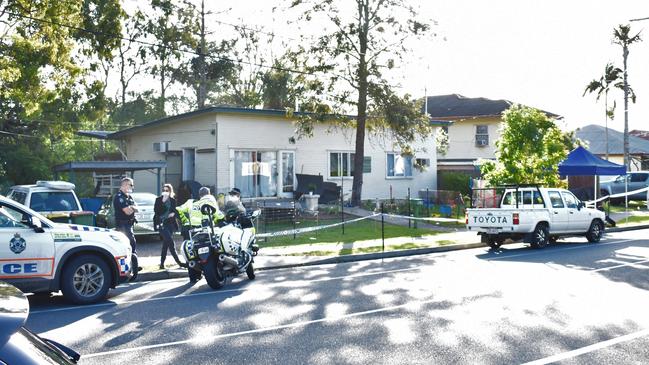 Police at the Gailes home where Ipswich father Christopher Anderson was shot dead. Picture: Ebony Graveur