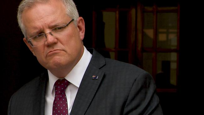 Prime Minister Scott Morrison speaks to the media during a press conference at Parliament House in Canberra, Tuesday, January 14, 2020. (AAP Image/Marc Tewksbury)