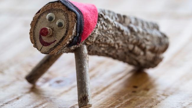 11/14
Spain
Meet Tió de Nadal. Children feed it small treats with water, and leave him under a blanket to keep him warm. On Christmas Eve, things get weird. Children are tasked with beating the log with sticks while singing traditional songs until the log magically poops out presents and candy.