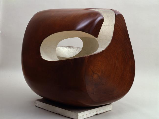 Corinthos 1954-1955guarea wood and paint on wooden base104.1 x 106.7 x 101.6 cmPhotograph credit © Tate.Barbara Hepworth © Bowness