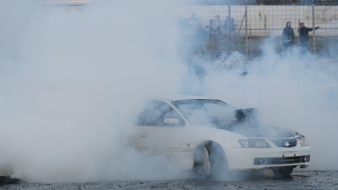 Avalon Burnouts Lara photos | Geelong Advertiser