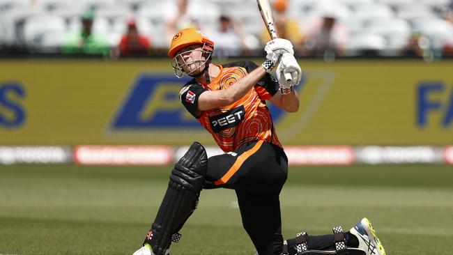 Ashton Turner smashed 47 runs off 26 balls for the Perth Scorchers (Photo by Darrian Traynor/Getty Images)