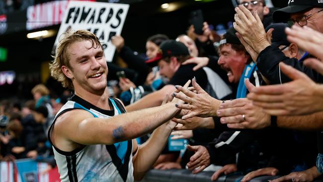 Jason Horne-Francis had the game of his career to date. Photo by Dylan Burns/AFL Photos via Getty Images