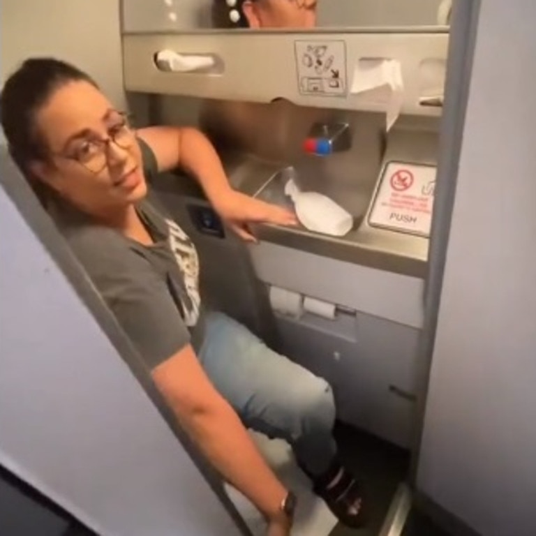 She made it onto the toilet with the help of her partner. Picture: TikTok/wheelie_good_life