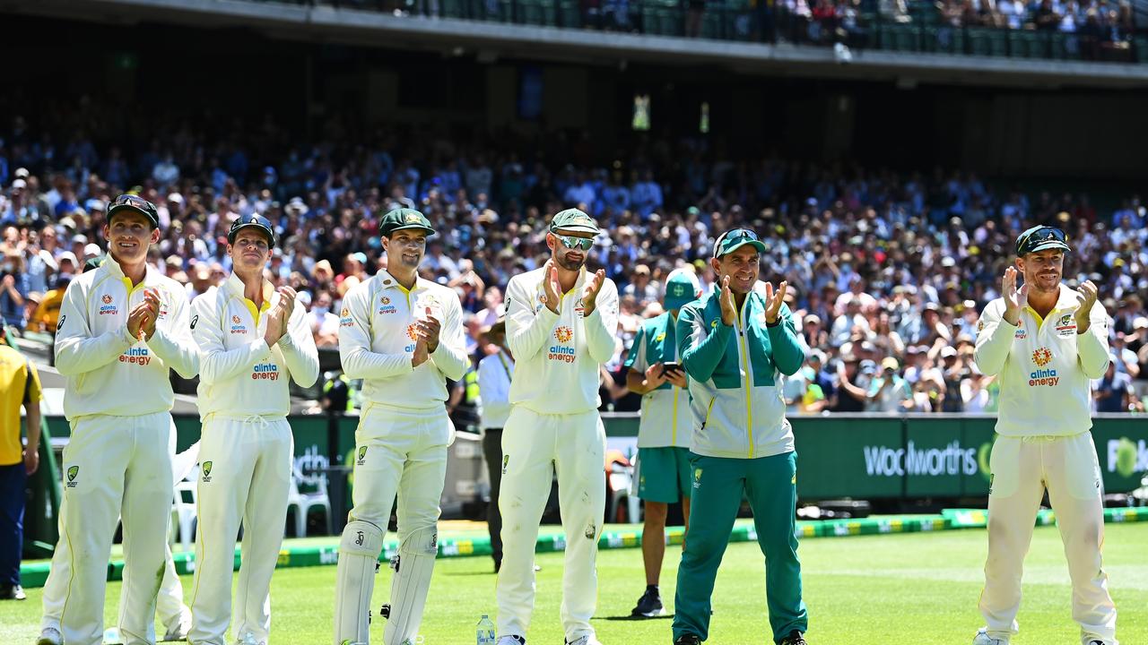 Simon O’Donnell said the Australian public still had a “bitter taste” in their mouths following Justin Langer’s ugly exit from the side. Photo: Getty Images