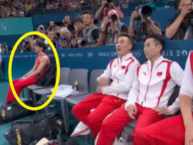 A devastated Su Weide (left). Photo: BBC