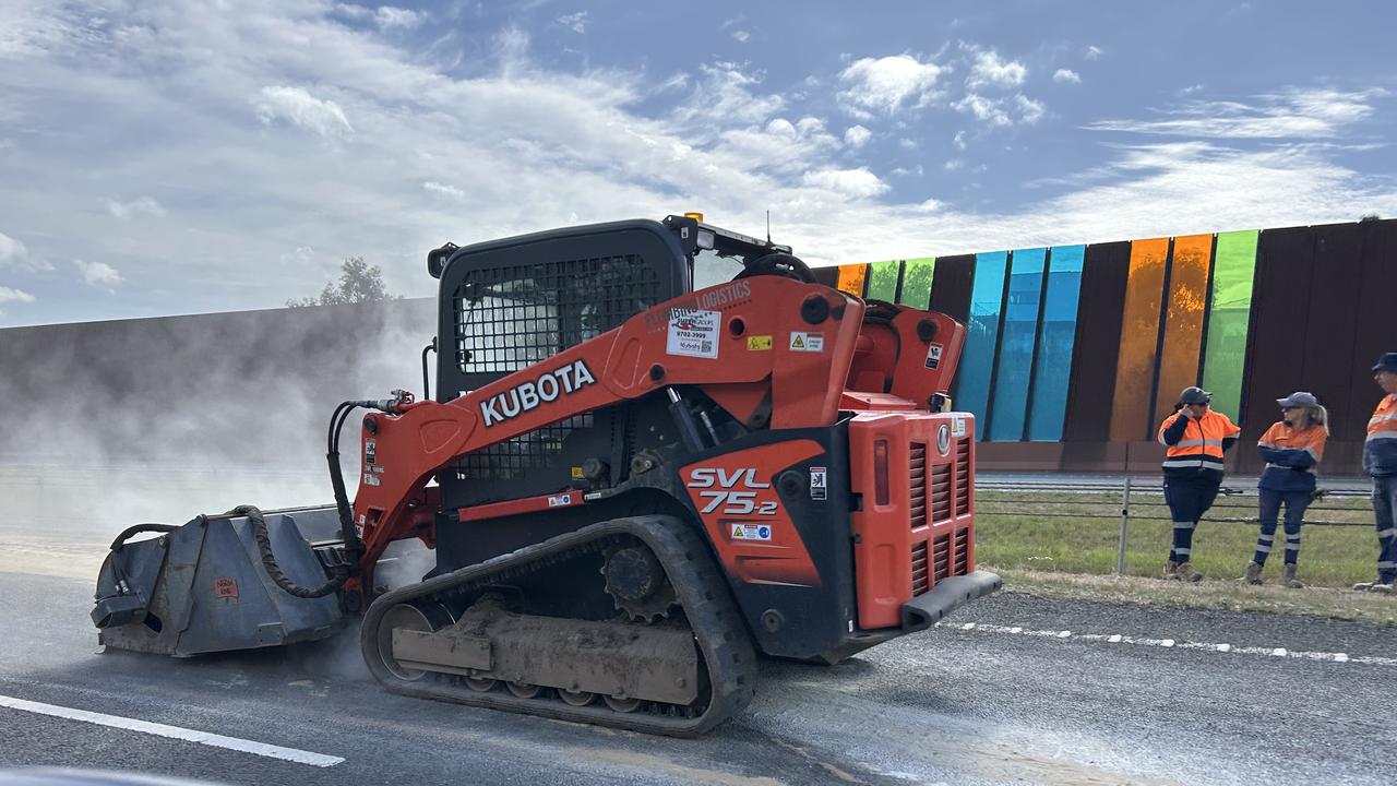 Cleaning up the scene on the Geelong Ring Road