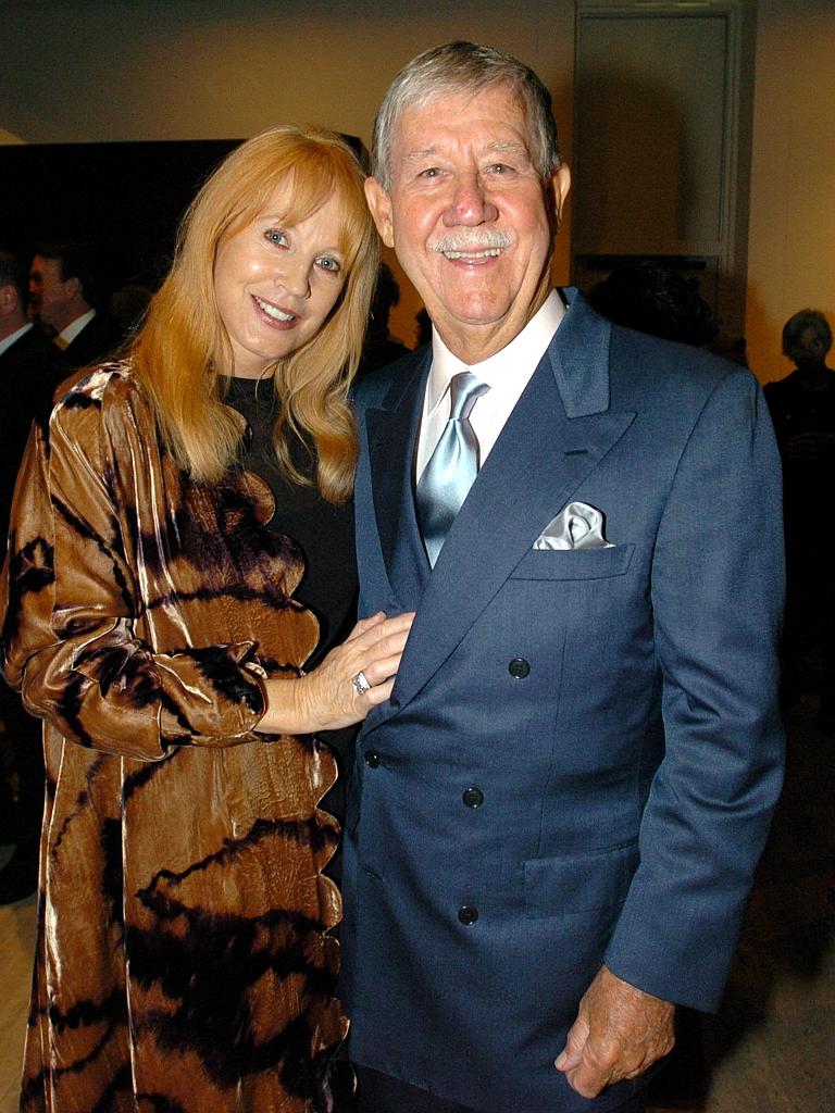 Joy Chambers and Reg Grundy at Reg Grundy’s Wildlife book launch at the NSW Art Gallery in Sydney in 2005. Since 1995, Reg indulged in his lifelong passion of wildlife photography.