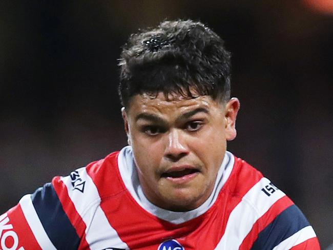 Roosters' Latrell Mitchell on way to setting up a try during NRL match Sydney Roosters v Brisbane Broncos at ANZ Stadium. Picture. Phil Hillyard