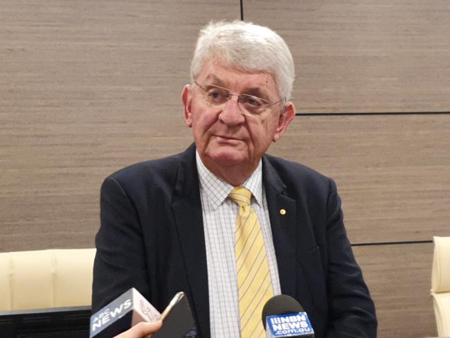 Former Administrator Dick Persson AM and Rik Hart worked tirelessly back in December 2020 to make sure council didn’t close its doors.