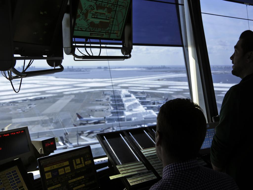 US Government Shutdown: Staff Shortages At Airports Cause Travel Chaos ...